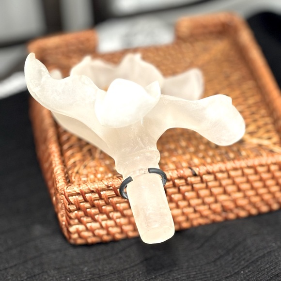 White Lily Bottle Stopper, 4” long - Picture 5 of 7